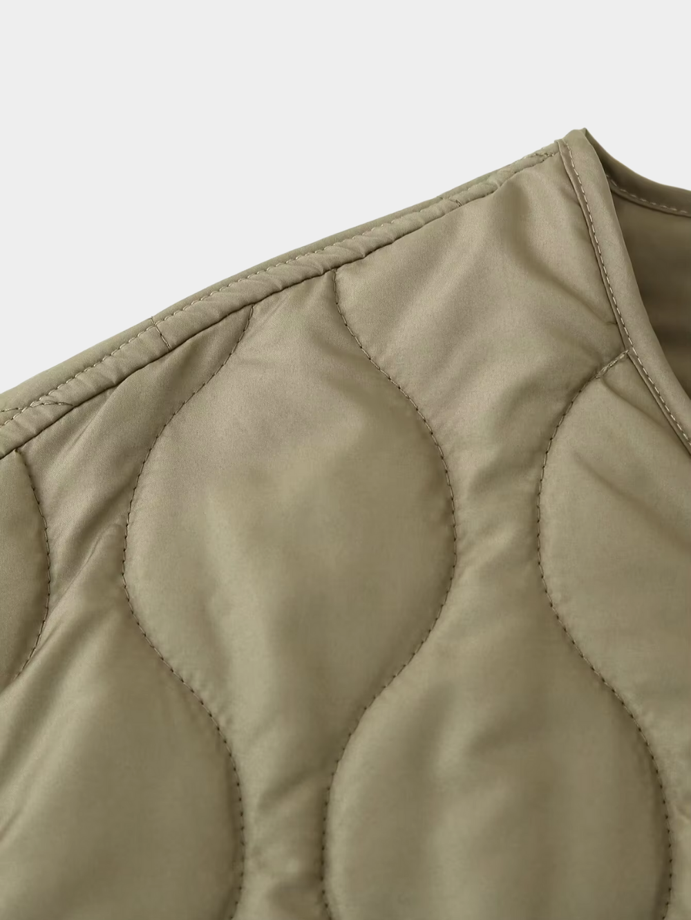 Women’s Quilted Jacket with Round Neck and Button Front